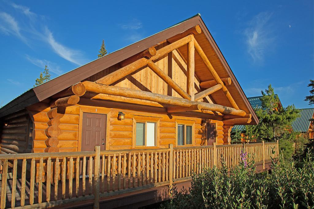 Lac Le Jeune Wilderness Resort Kamloops Ruang foto